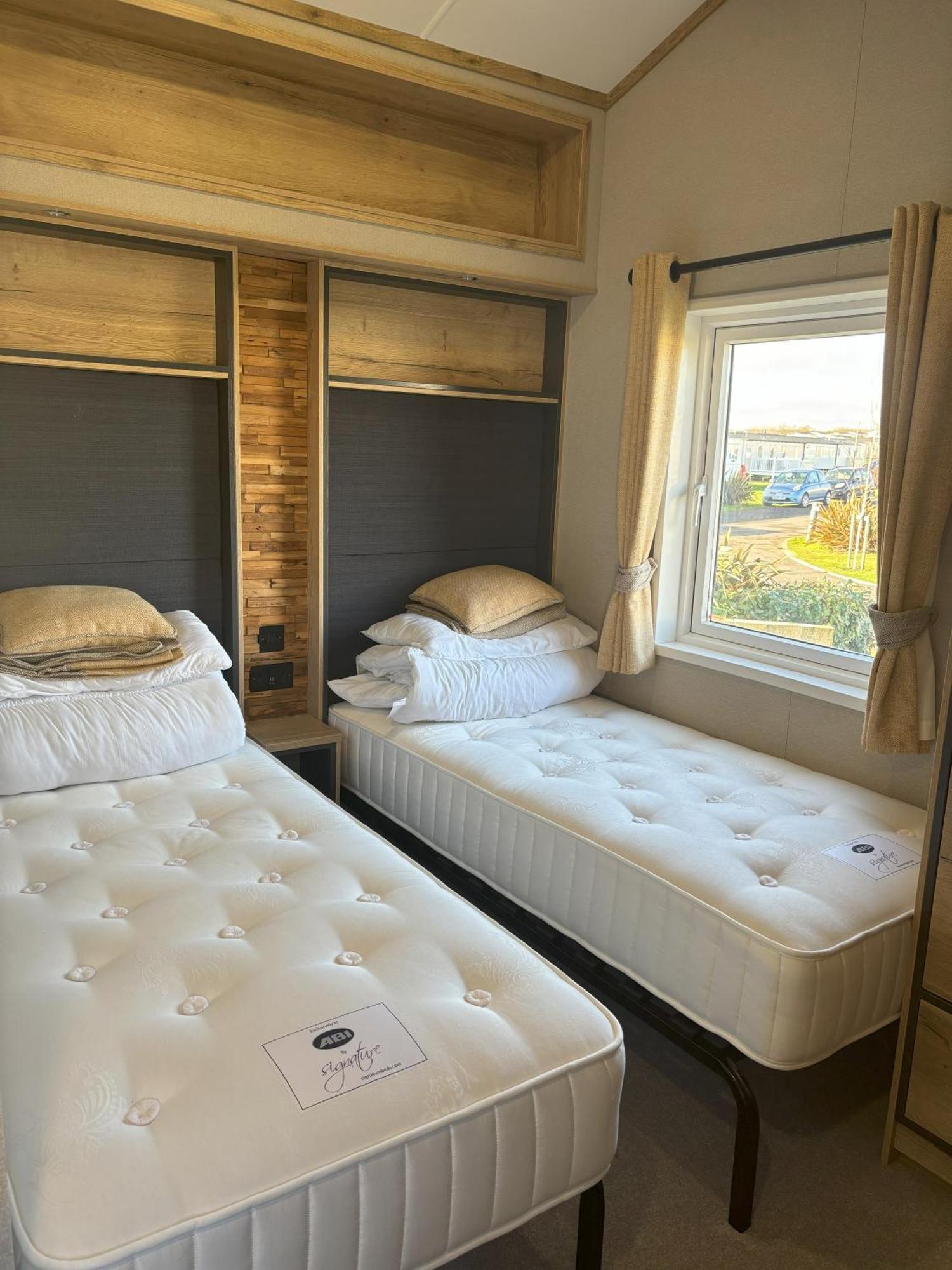 Hotel 7A Dolphin Point Ashington  Zewnętrze zdjęcie